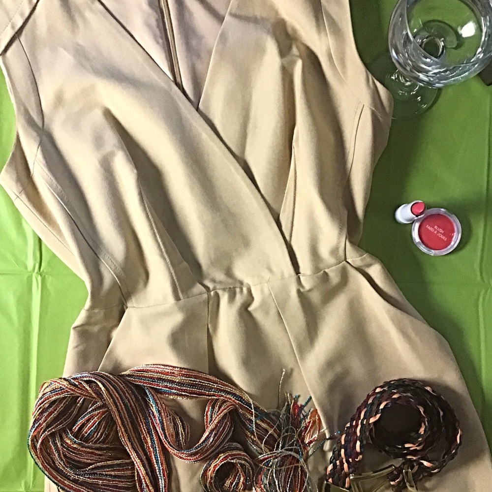 Ann Taylor Structured Sleeveless Dress Size 4